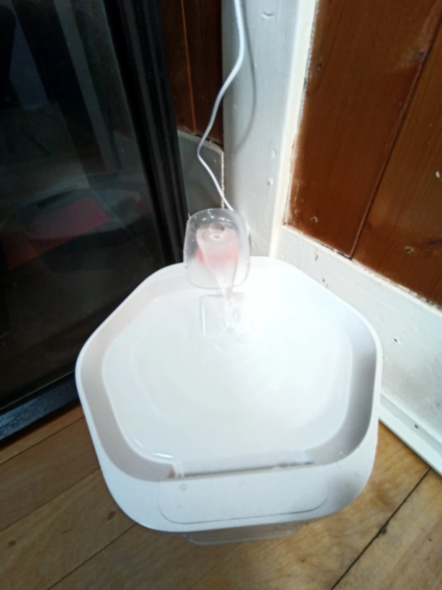 Recension av Cat Care Pet Water Fountain